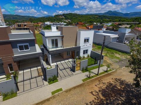 Casa à venda em Igrejinha, XV de Novembro, com 3 quartos, com 151.2 m²