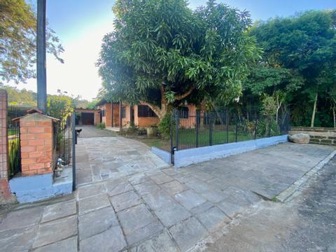 Casa à venda em Igrejinha, , com 3 quartos, com piscina bairro bom pastor